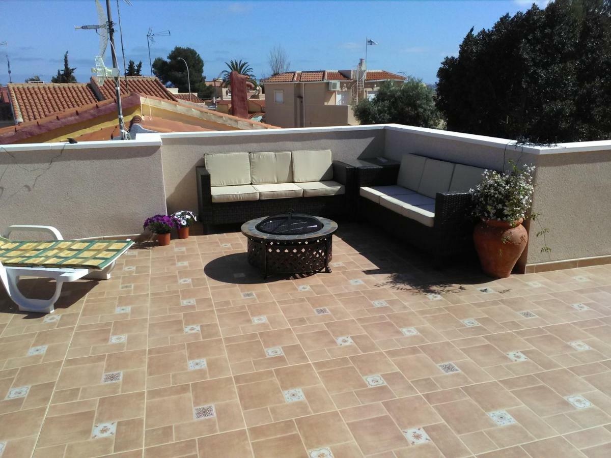 La Marina Bed & Breakfast Exterior photo