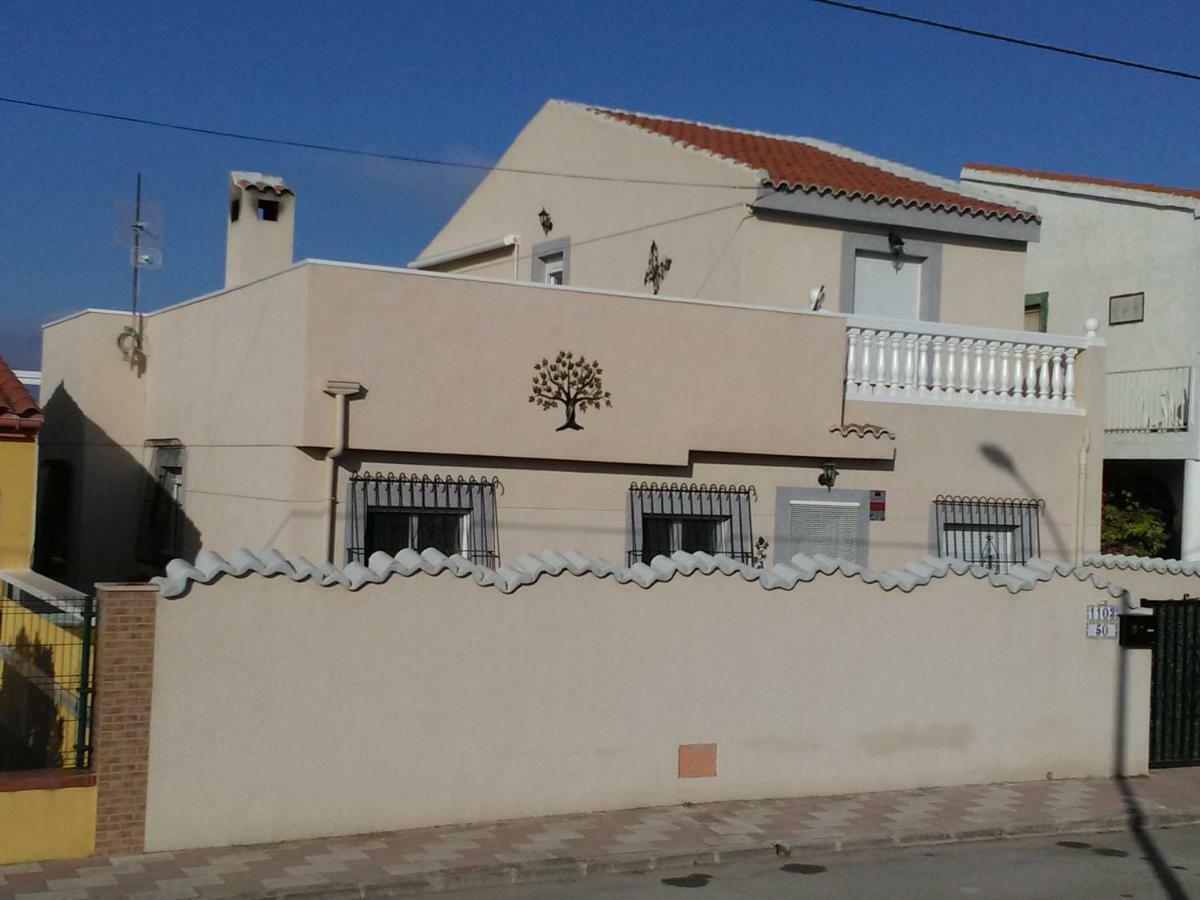 La Marina Bed & Breakfast Exterior photo